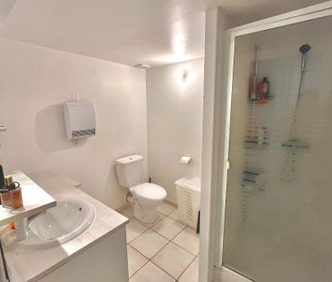 NIMES/PROCHE MUSÉE ROMANITÉ - T2 DUPLEX DE 38 M2 - CLIM REVERSIBLE , - Photo 2