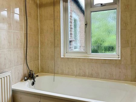 Stanley Avenue, Greenford, UB6 8NN - Photo 5
