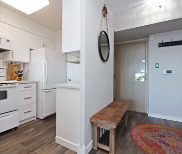 For Lease - 3231 Eglinton Avenue Unit# 503B, Toronto, Ontario - Photo 2