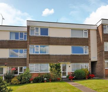 2 bedroom maisonette to rent - Photo 2