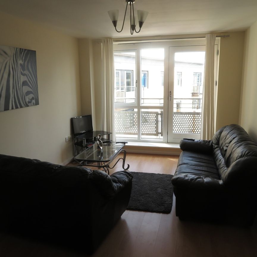2 Bed Flat, Elmwood Lane, LS2 - Photo 1