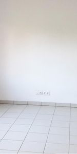 location Appartement T2 DE 46.35m² À PONTAULT COMBAULT - Photo 3