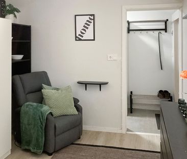 Bergfalkstigen, Huddinge - Photo 1