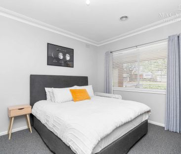 32 Northcott Parade, Mount Austin NSW 2650 - Photo 6