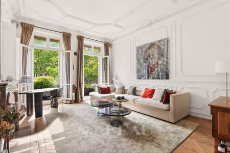 Tout savoir sur cet appartement dans le quartier Gros Caillou, à Paris 7ème - Photo 2