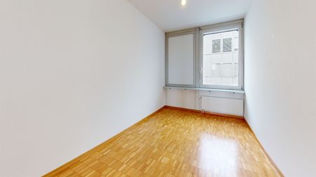 Forty steps from the Solothurn Westbahnhof train station! - Foto 3