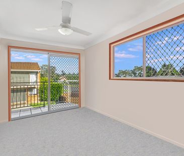 Three Bedroom Townhouse Close to the Seagulls Club and the Tweed River - Photo 2