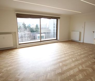 Appartement te huur - foto 1