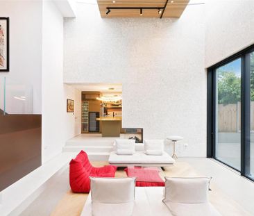 5 bedroom detached house to rent - Photo 1