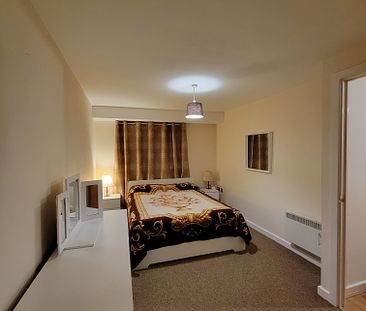 2 bedroom apartment to rent in Birmingham - Photo 4