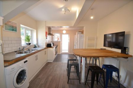 7 bedroom house to rent - Photo 3