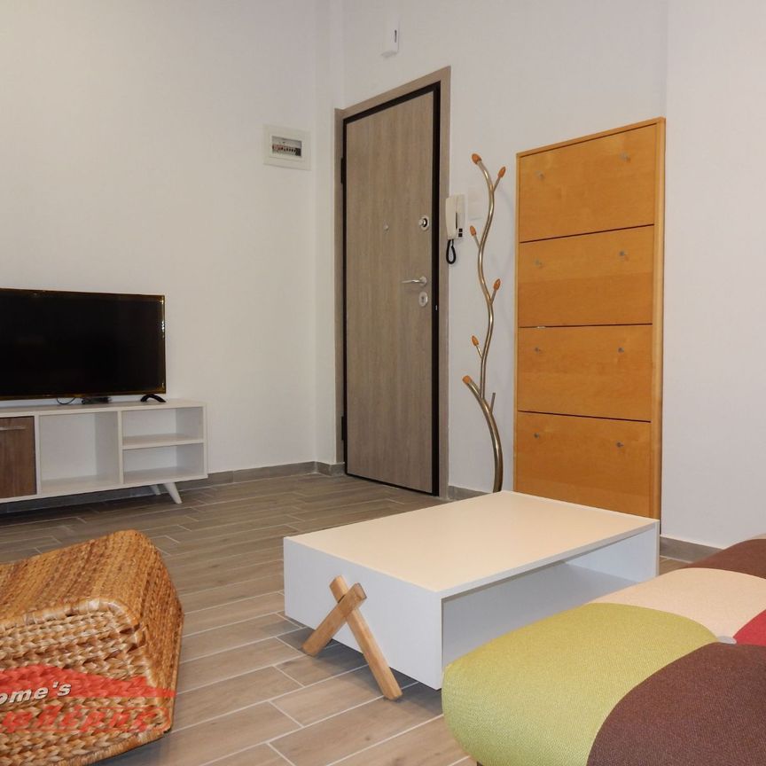 Studio/Γκαρσονιέρα για ενοικίαση Αντιγονιδών (Κέντρο Θεσσαλονίκης) - Φωτογραφία 1