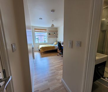9 En-suite Rooms Available, 11 Bedroom House, Willowbank Mews – Student Accommodation Coventry - Photo 6