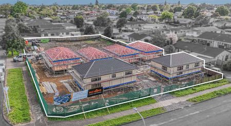 Brand new home Weymouth - Photo 2