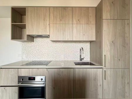 For Lease - 1 Yorkville Avenue Unit# 3408, Toronto, Ontario - Photo 4