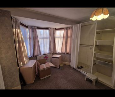 Room in a Shared House, Oakdale Road, N4 - Photo 2