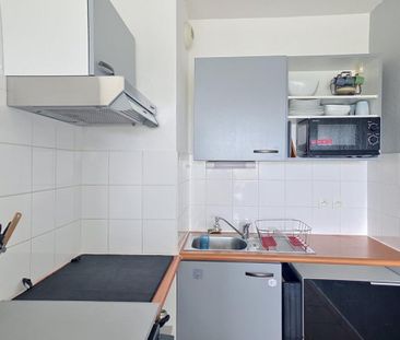 Location Appartement 3 pièces Meublé 52m² LIBOURNE 33500 - Photo 4