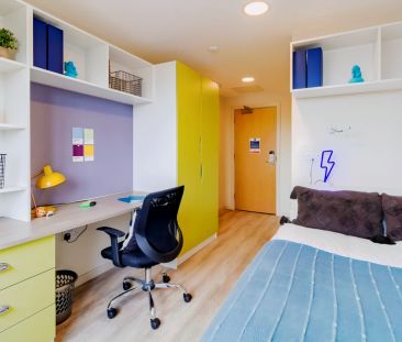 Silver En Suite - Photo 4