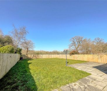 Uplands Road, CH62 2BZ, Bromborough - Photo 3