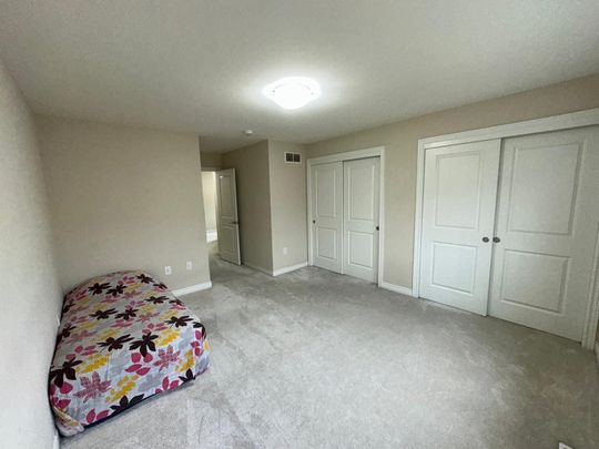 For Lease - 19 HAWTHORN Avenue, Thorold, Ontario - Photo 1