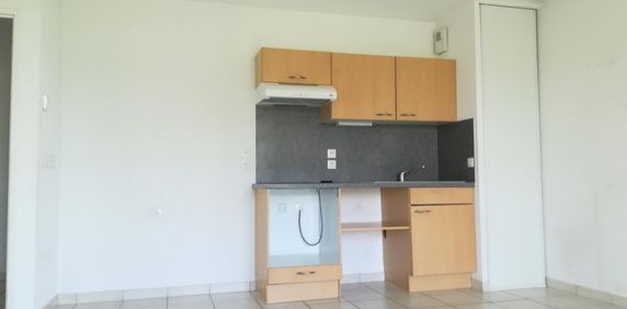 Location Appartement 3 pièces 66m² LISIEUX 14100 - Photo 2