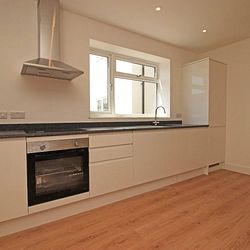 Cumberland Road, Margate, CT9 2UR, Kent - Photo 2