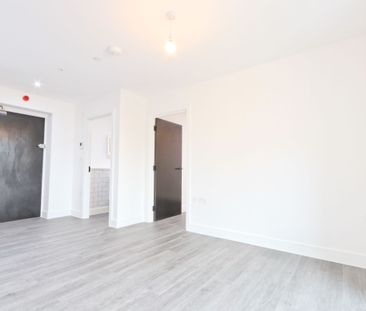 1 Bedroom Home – Professional Let, Student Let - Photo 5