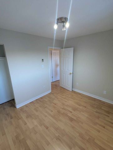 For Lease - 2 White Abbey Parkway Unit# 3, Toronto, Ontario - Photo 3