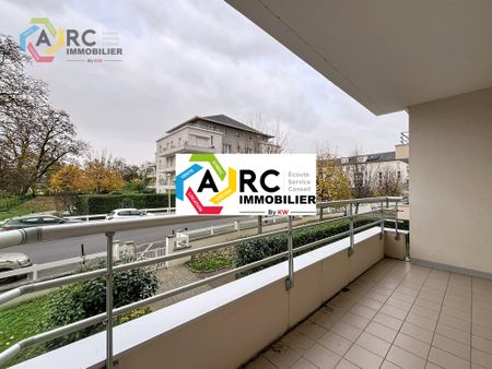 Location Appartement 2 pièces 49m² ST JEAN DE BRAYE 45800 - Photo 4