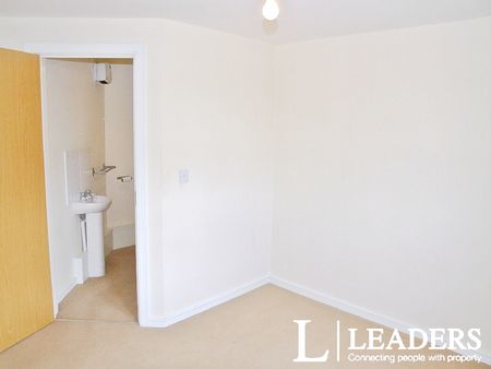 2 bedroom apartment to rent Drillfield Road, Northwich, CW9 - Photo 4