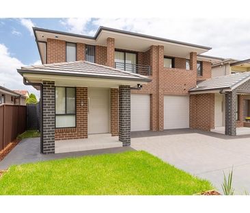 Stylish Duplex In A Tranquil Setting - Photo 2