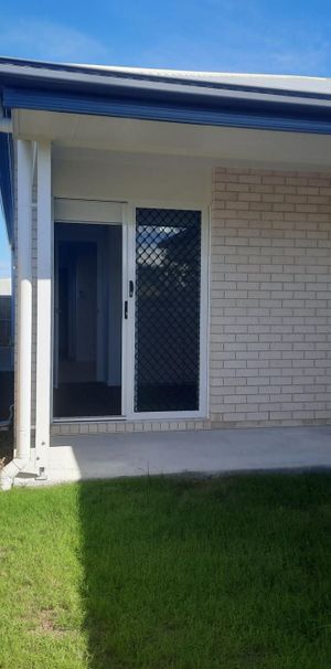 2 Bedroom Duplex - Available For Rent.. - Photo 1