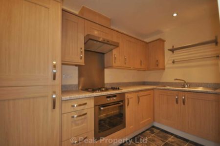 Rocheforte House Roche Close, Essex - Photo 3