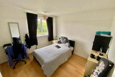 St Mildreds Road - Photo 5