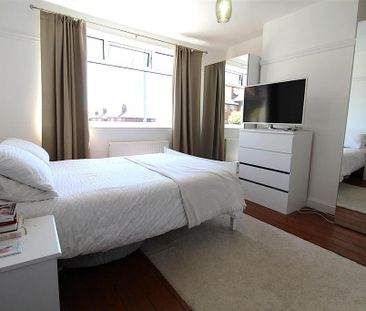 3 bedroom semi-detached house to rent - Photo 6