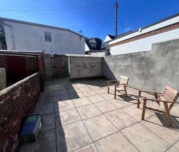 Margate Road, Southsea, PO5 - Photo 2