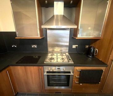 2 bedroom apartment to rent - Photo 6