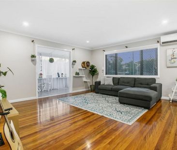 Family Home in Brighton - Photo 1