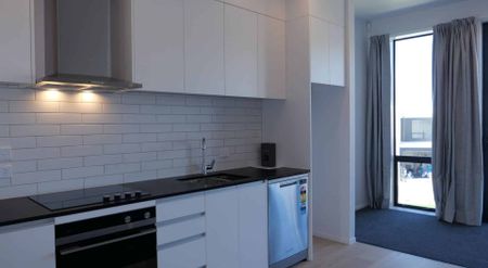 Modern, Low-Maintenance Townhouse Living - Photo 2