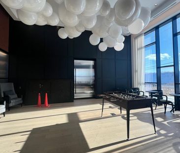 For Lease - 3200 William Coltson Avenue Unit# 312, Oakville, Ontario - Photo 2