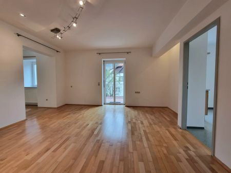Helle 2-Zimmer-Wohnung mit Südbalkon, zentrumsnahe Lage - Foto 5