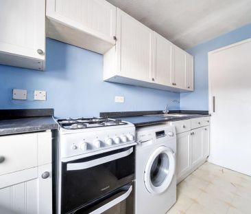 1 bedroom flat to rent - Photo 6