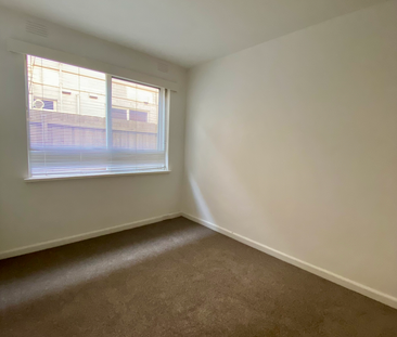 3 / 98 Glenhuntly Road, ELWOOD - Photo 6 | Rentumo