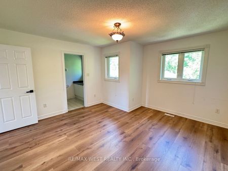 For Lease - 56 Long Point Drive, Richmond Hill, Ontario - Photo 3