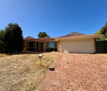 Spacious Family Home with Huge Workshop - Photo 6