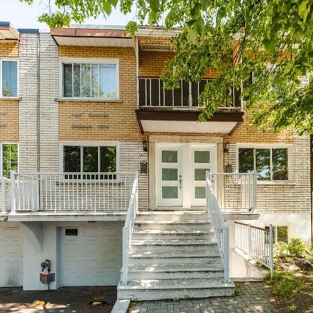 LIBRE 3 1/2 + bureau, chauffé, éclairé, eau chaude, Ahuntsic Montréal Appartement / Condo / logement à louer - Photo 3