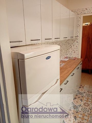 Warszawa, Praga-Południe, Aleja Jerzego Waszyngtona – zdjęcie 3