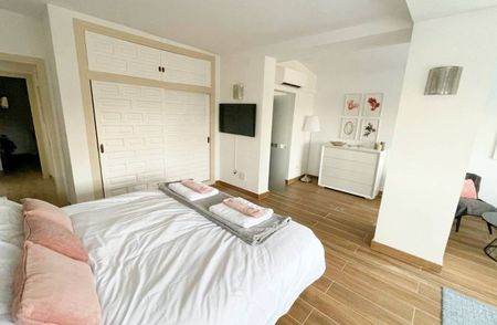 Buenas Noches, Estepona West, Estepona, Andalusia 29693 - Photo 4