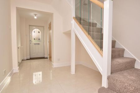 3 bedroom link detached house to rent - Photo 5