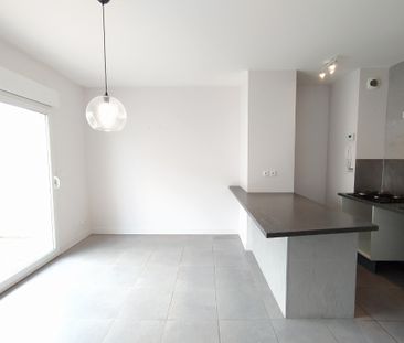 Location Maison 6 pièces 110m² - Photo 3